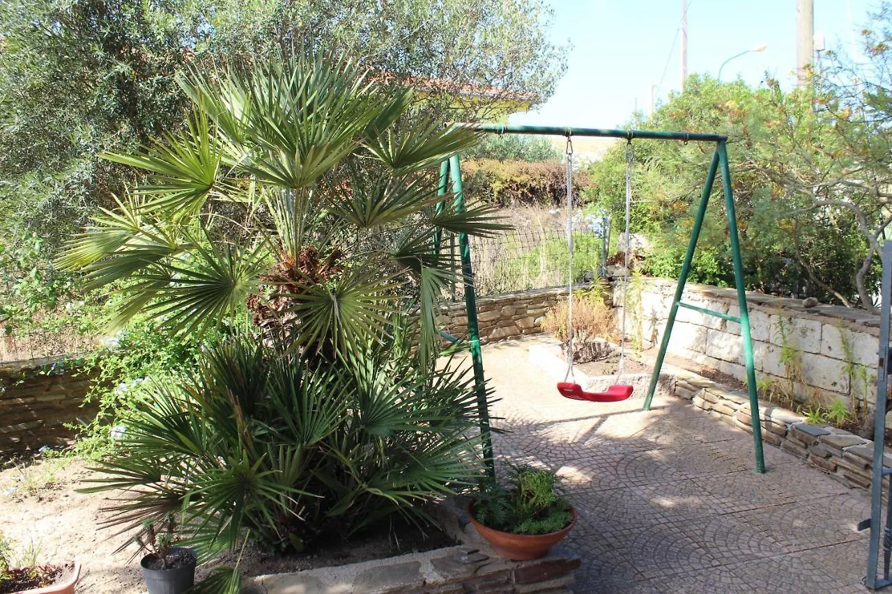 Bed and Breakfast La Mansarda à Biancareddu